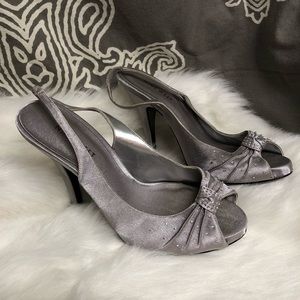 Nine West Silver Slingback Shoes